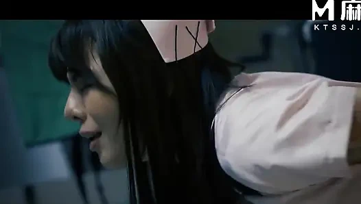 ModelMedia Asia - Krankenschwestern in der nachtschicht