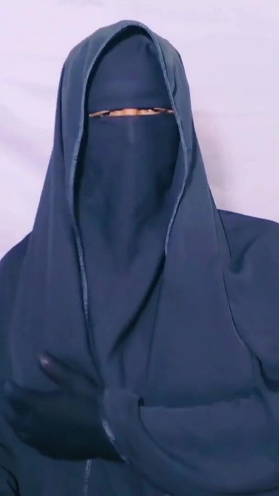 Indian Bhabhi hijabi Muslim sex story | Clip 2