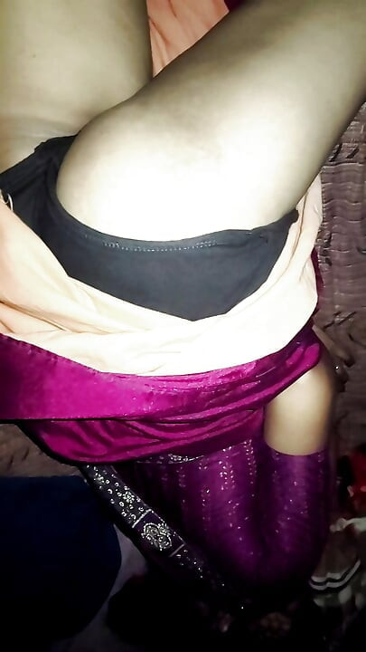 Soi Hui bhabhi ki chut Dekh Li Maine Indian Sex Video