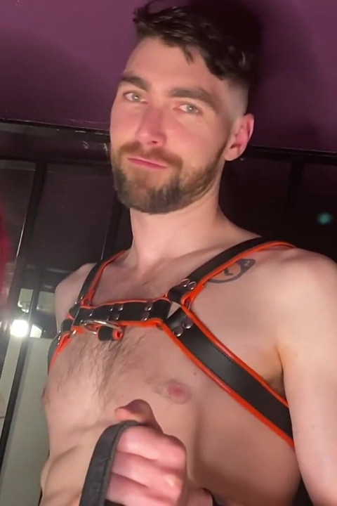 Dungeon Slave Sph Humiliated, Collared & Compared
