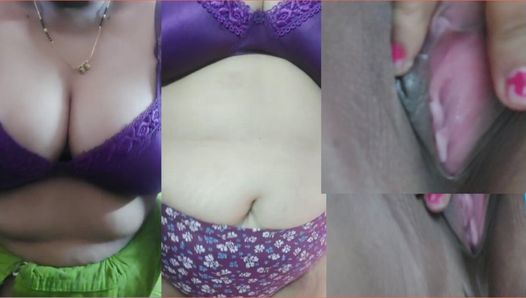 Meine indische Desi-Tante betrügt ihren Freund - Sexchat mit ihrem Ex-Freund