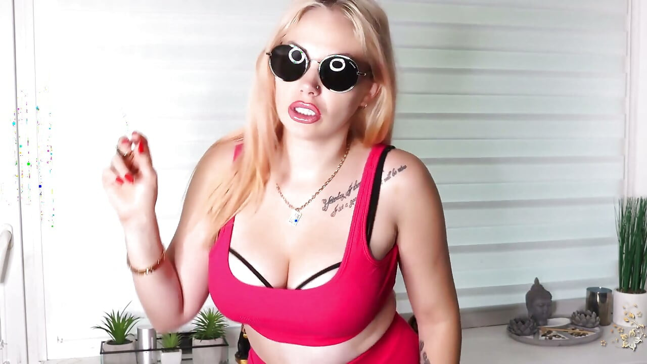 Dizzying smoking tease