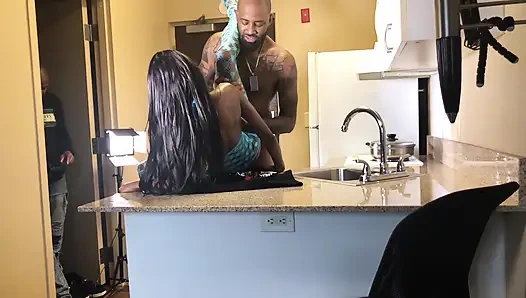 Makan malam bts in fire up