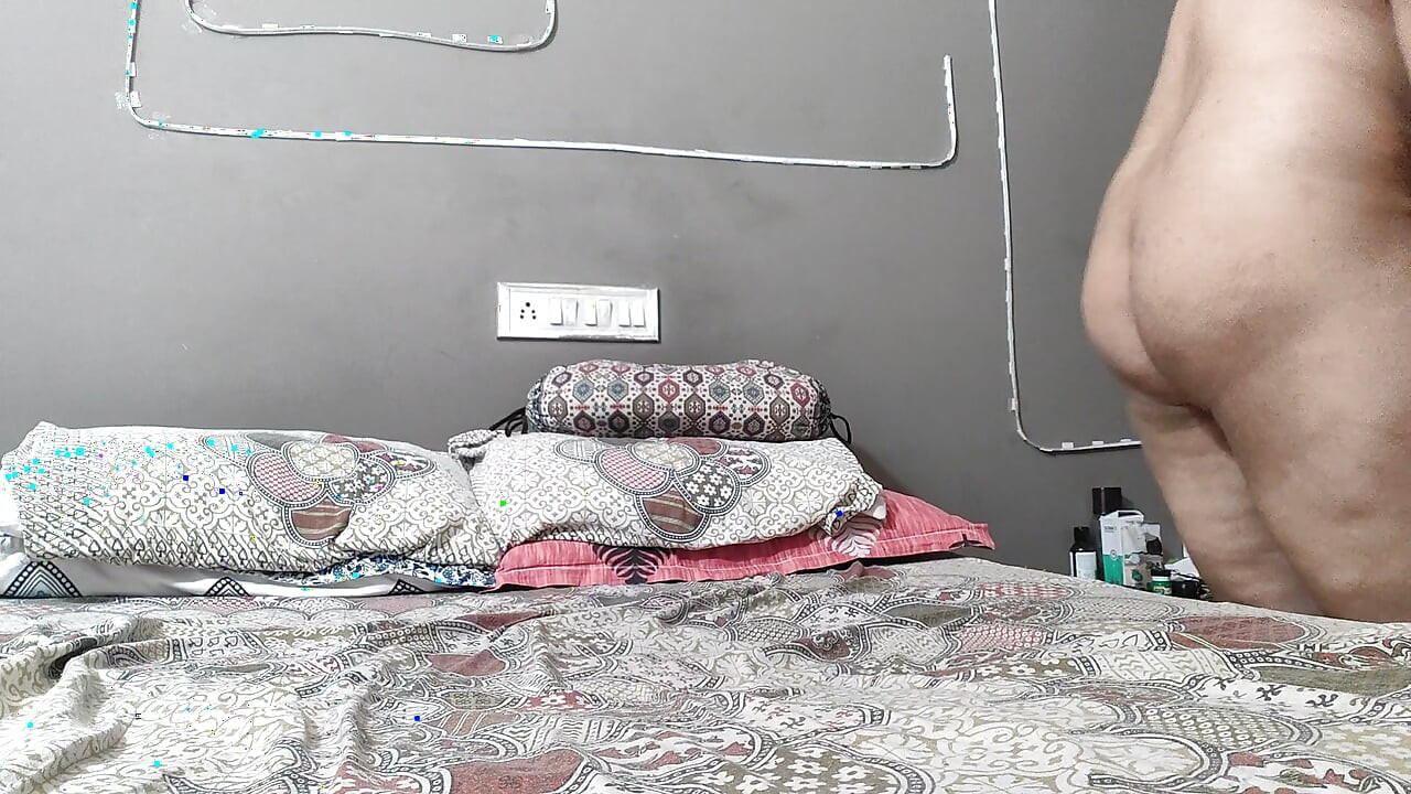 Madrastra follada por su novio en sari tradicional indio