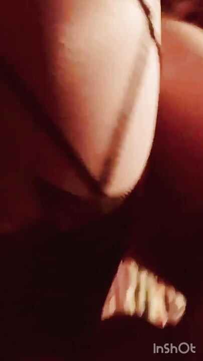 자지를 사랑하는 Sexybrunnette22