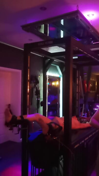 First Sybian Ride in My Life!
