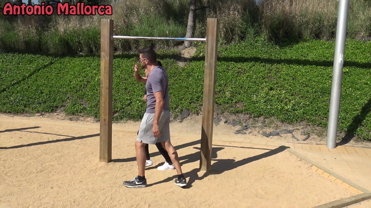 Fucking a Hot Latina in a Public Park