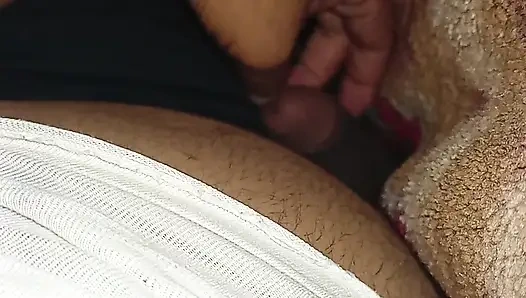 Ini untuk kontol kecil, bukan untuk kekasih bibi