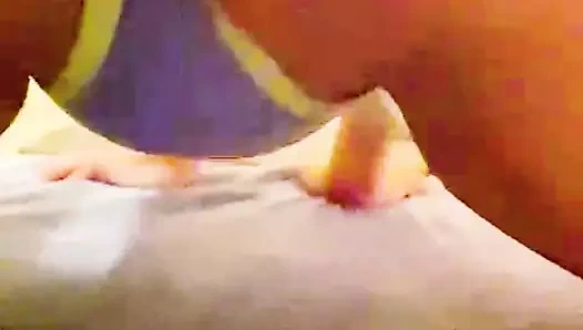 I surprised my 18F lesbian coworker fucking myself in the green sweater she loaned me