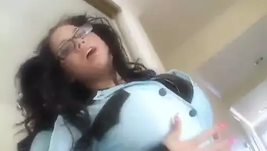 Geeky beauty gives guy an amazing titty job