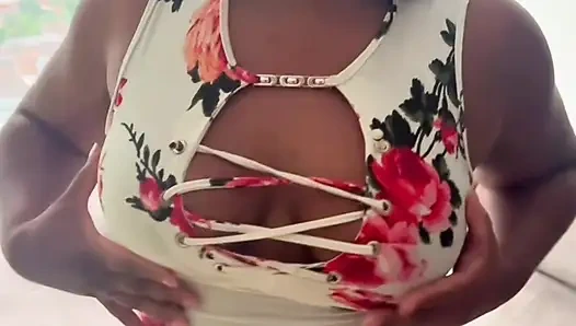 Richtiger Hardcore-Sex mit großer Muschi-Stiefschwester