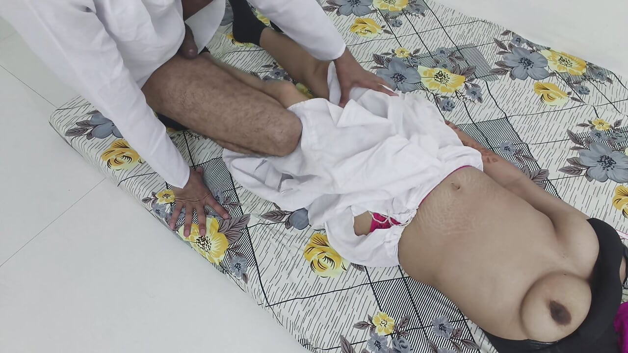 Damaad ji meri gaand maar lo, baise-moi dans le cul, première sodomie par un saas indien, vidéo de sexe maison réelle