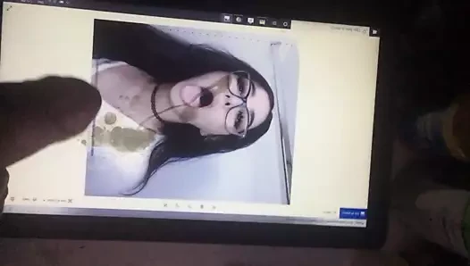 Sssniperwolf boşalma anısına 1