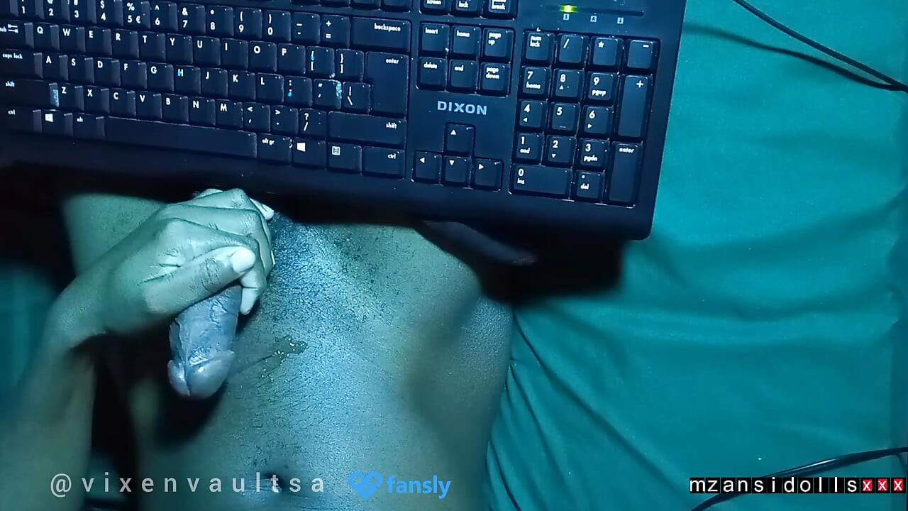 midnight jerk off session,my hard black cock