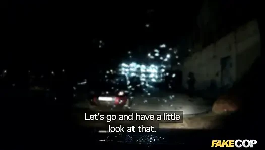 Fake cop - Maria Ryder lil hafif esaret ve göt yalamayı seviyor