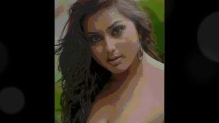 Namitha Kapor a ejaculat