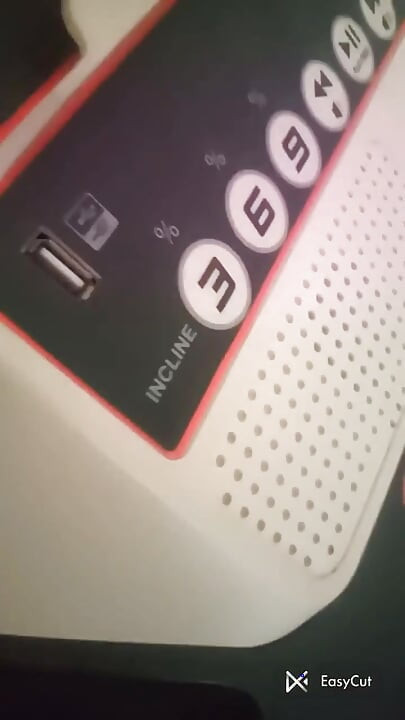 Gym Master Weorkout in Aunty