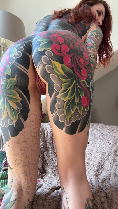 This ink feels so sensitive while i spread wide..