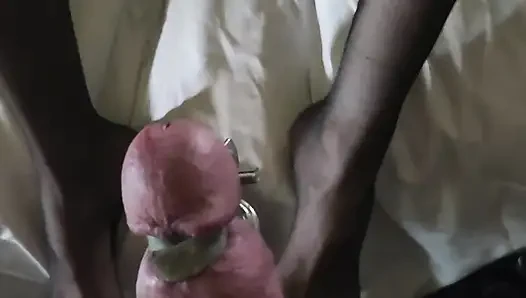 Goode girl bakış açısı kocasının yarağı ve taşaklarıyla cbt eğlencesi