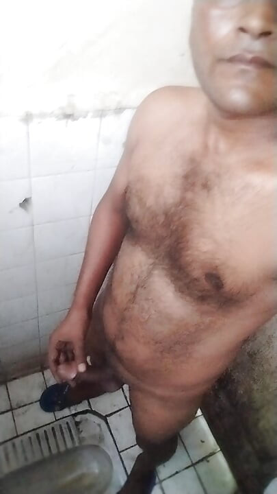 Real boy desi man bathroom masterbation gay alone
