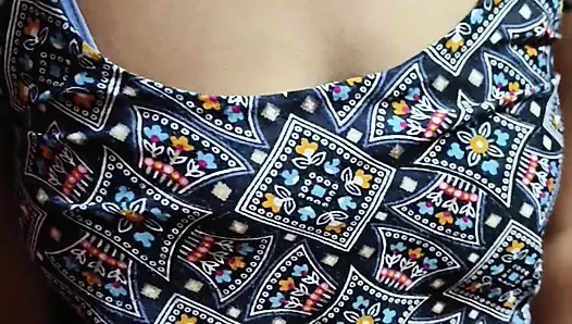 Ateşli seksi Hintli kız evli kadın