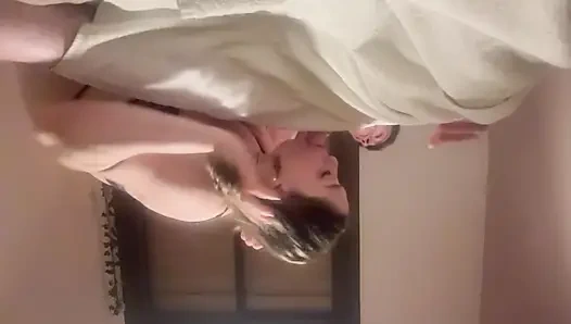 Akhir yang bahagia di kamar