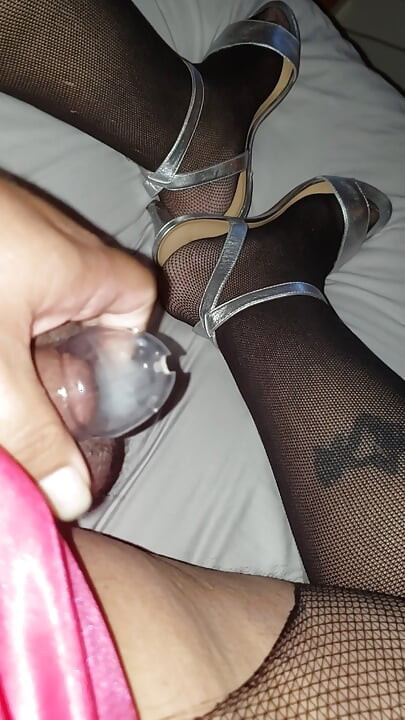 Cumming in chastity