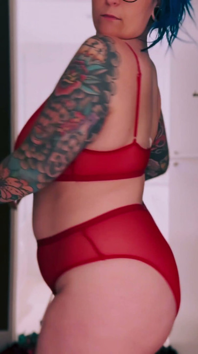 Curvy British MILF Tries On Sexy SHEIN Lingerie Tattooed & Busty PART TWO | Clip 1