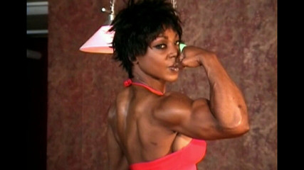 Ebony Muscle 12