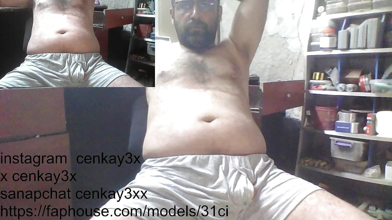 Masculine Daddy Live Broadcast