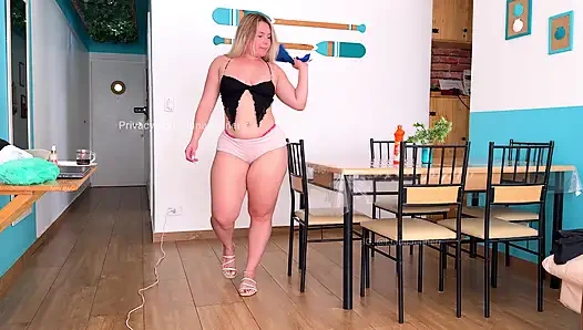 Убираю мой стол!