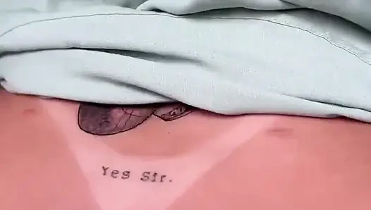 Бразильская девушка с большой задницей глотает всю сперму