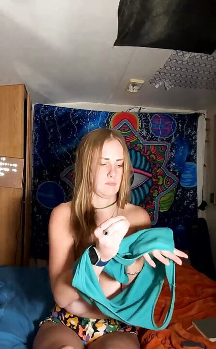 Никогда не думал, что я скучаю по тому маленькому помещению, которое у меня было все в себе