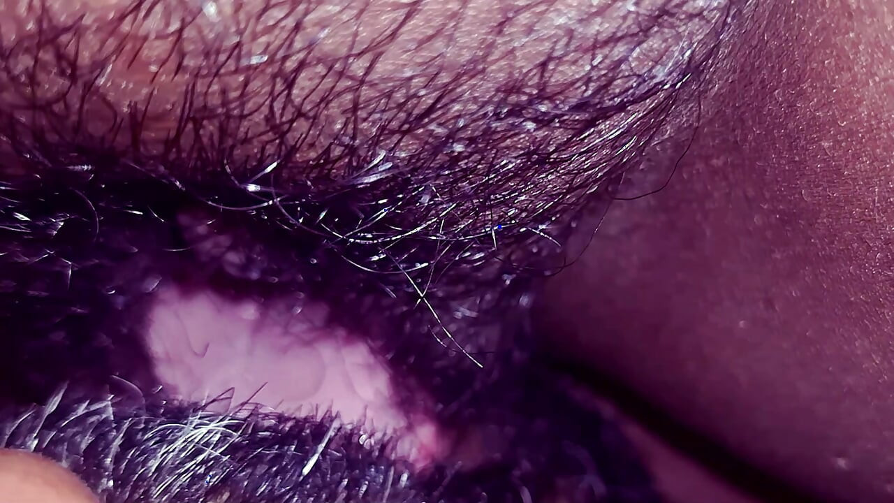 Married Modern Indian Girl fucks old Man