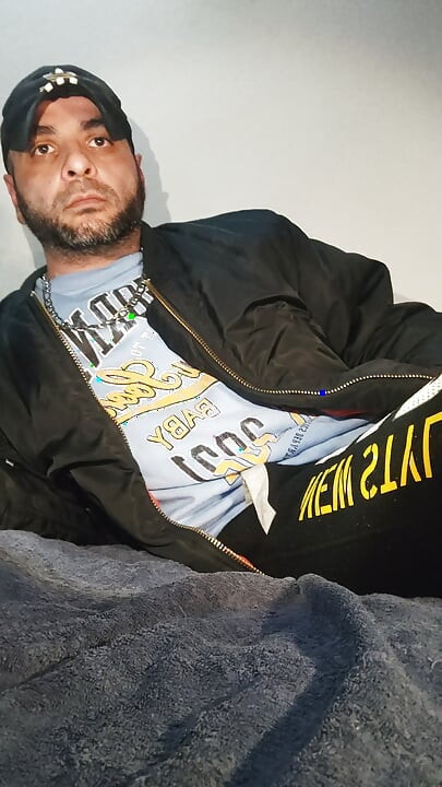 Dirty Socks, Piss and the Dirtyjunkbro. Hammer!!!