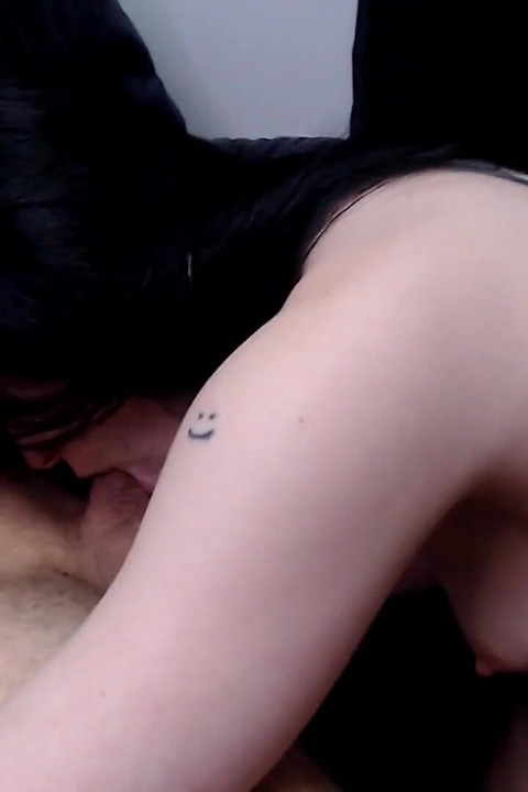 Hot Teen Violette Black Sloppy Blowjob