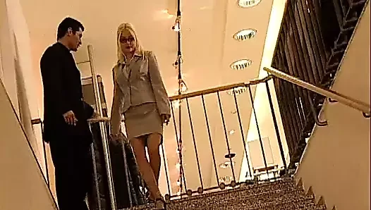 Bocche di commesse Sc 5 exciting kinky sex scene