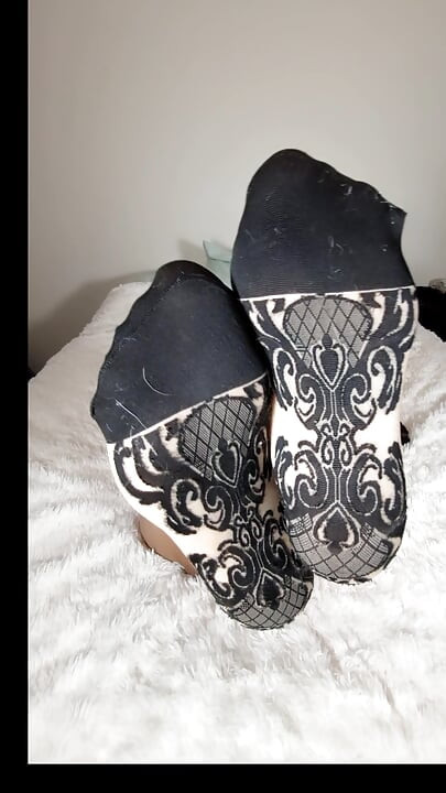 Anyone Like Watching Anal Masturbation with My Dildo While Wearing Thigh High Stockings?