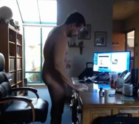 Daddy wanking watching porn