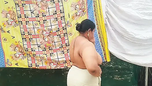 Bts, sudut yang berbeda, menunjukkan payudara besar bagian 1