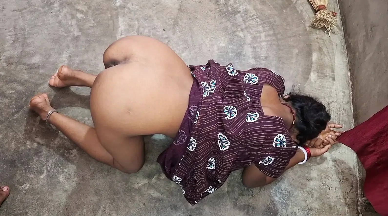 印度阿姨啪狗式