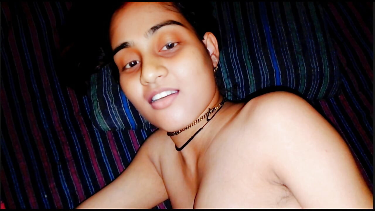 インドのエロいおばさんが本気で乱れる初体験セックス動画