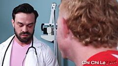 Dokter james fox menggoda pasien berambut pirang bennett anthon