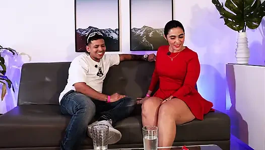 Sarah Black, Bir MILF Yetişkin Içerik Yaratıcısı Için Hayatın Nasıl Olduğunu açıklıyor