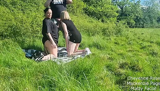 Sie beobachtet, wie Tom Matty über damen kommt