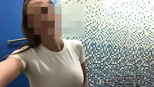 FK2 - MILF démontée par un inconnu dans une galerie marchande