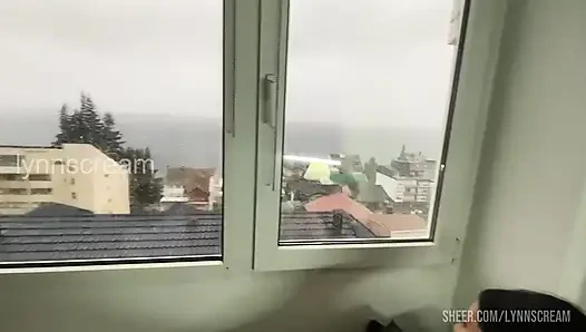 Jalan-jalan dibatalkan... Ayo entot! LynnScream x NicoRD