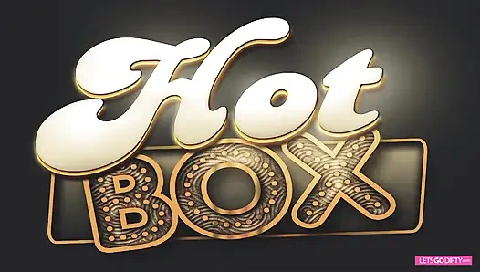 Büyük memeli orta yaşlı seksi hemşire şanslı hastaya iyi sikişiyor