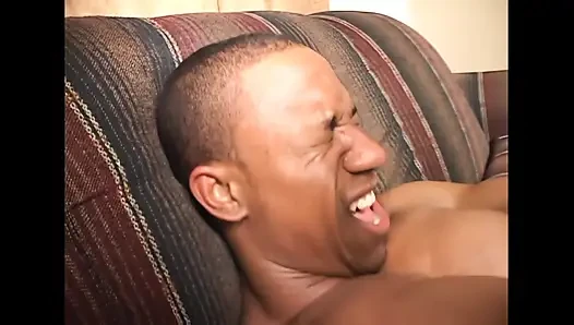 Orang Afrika menusuk jauh ke dalam vagina wanita mereka!! - (Episode #04)