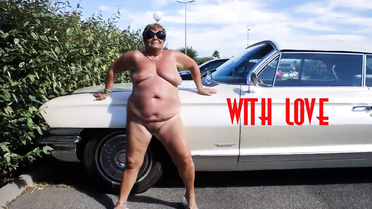 Brenda on holidays (2)